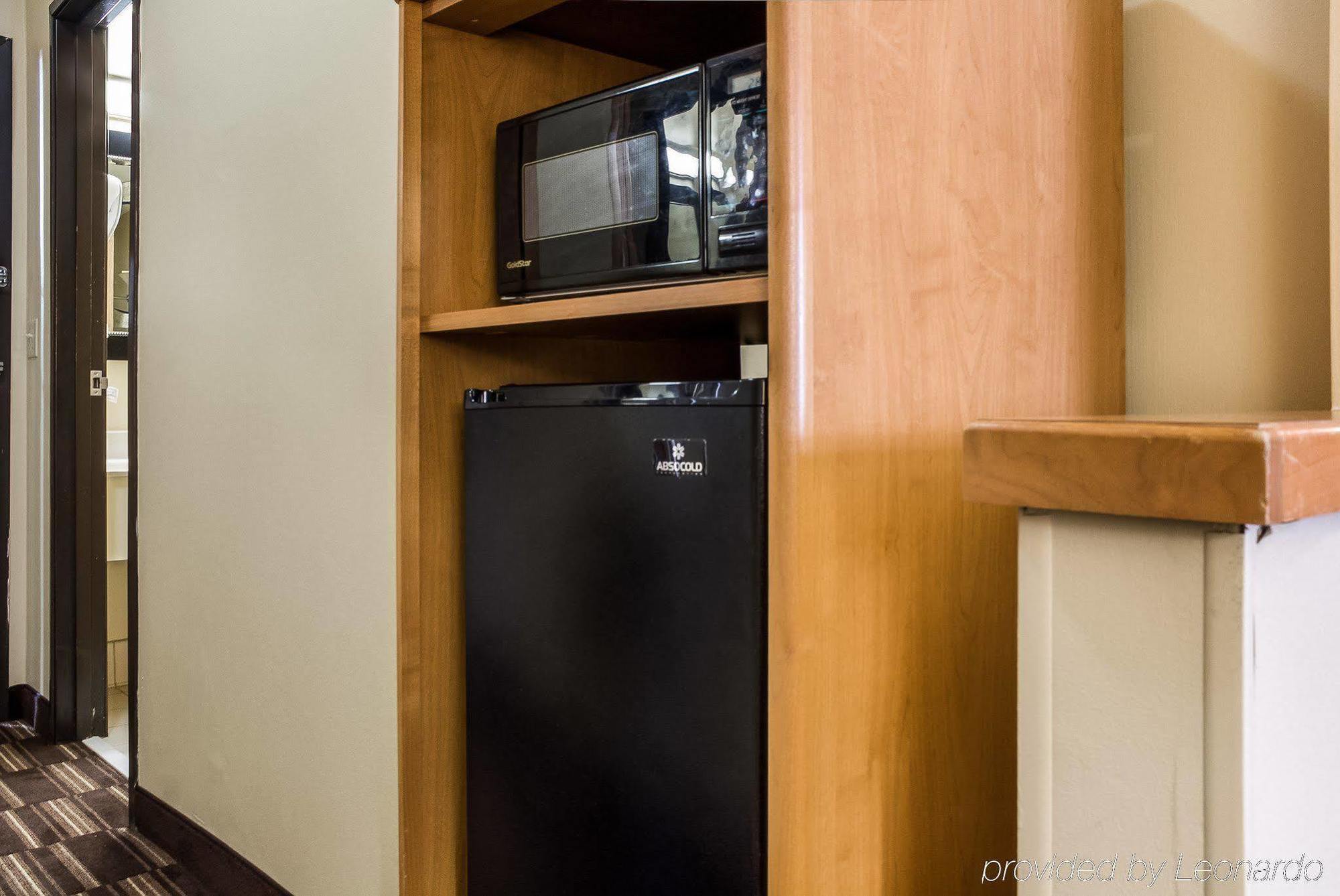 Quality Suites Near West Acres ฟาร์โก ภายนอก รูปภาพ